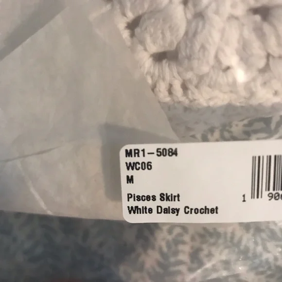 Crochet skirt- white daisy’s - Picture 4 of 5